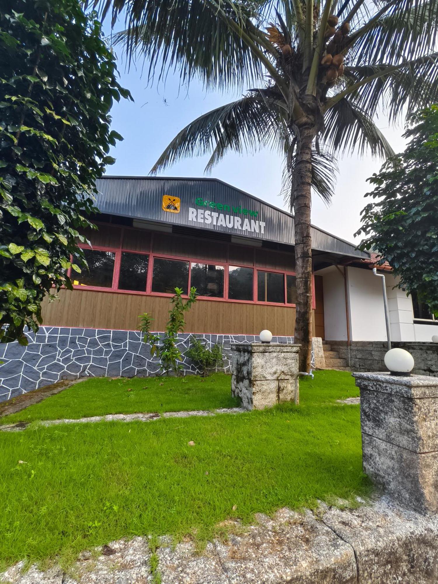 Forest And River Edge Resort Kannur Buitenkant foto